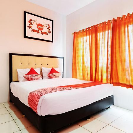 OYO 622 Bakti Homestay Medan Dış mekan fotoğraf